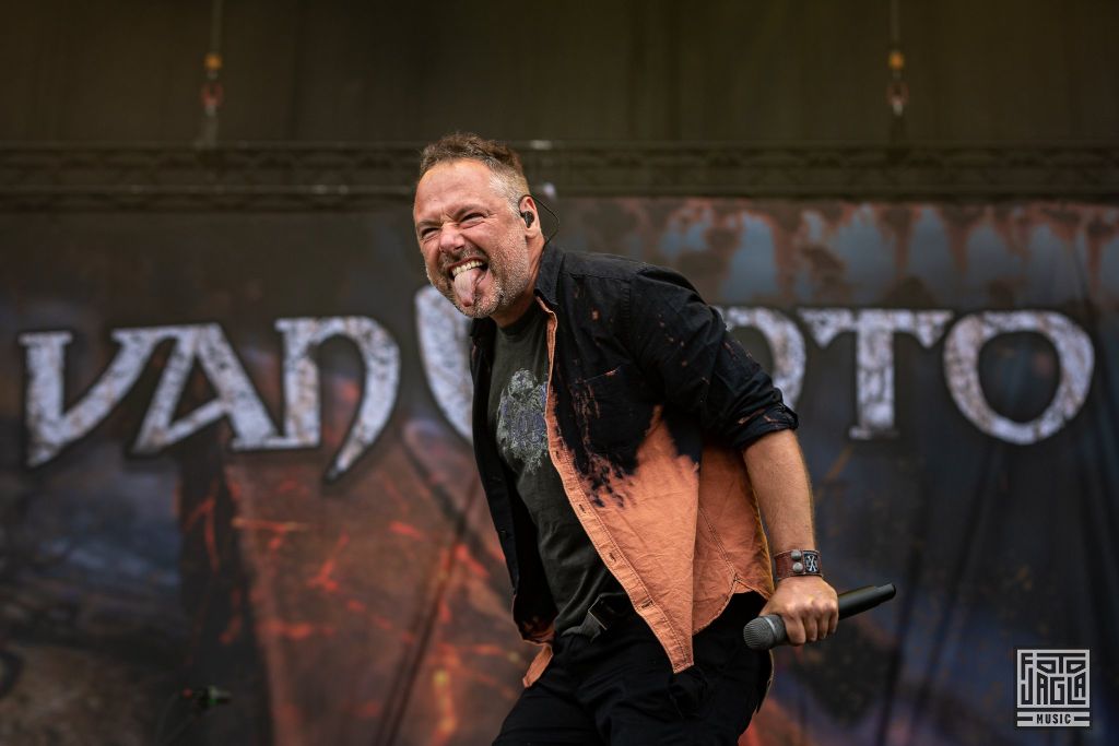 Summer Breeze Open Air 2019 in Dinkelsb�hl (SBOA)
Van Canto auf der Main Stage