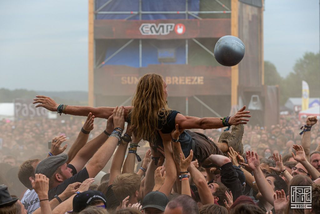 Summer Breeze Open Air 2019 in Dinkelsb�hl (SBOA)
Impressionen bei Equilibrium vor der Main Stage