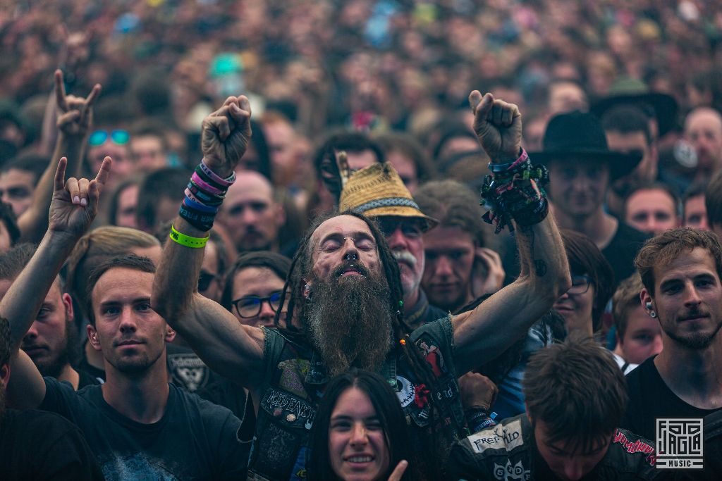 Summer Breeze Open Air 2019 in Dinkelsb�hl (SBOA)
Impressionen bei Eluveitie vor der Main Stage