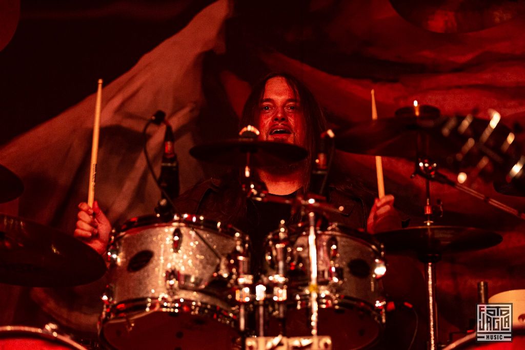 ORDEN OGAN
Gunmen Show im Saloon
28. September 2019 im Abenteuerland Fort Fun in Bestwig