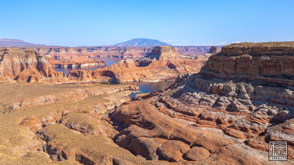 View over Lake Powell at Alstrom Point
Utah 2019