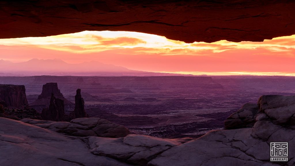 Mesa Arch in Canyonlands National Park at sunrise
Utah 2019