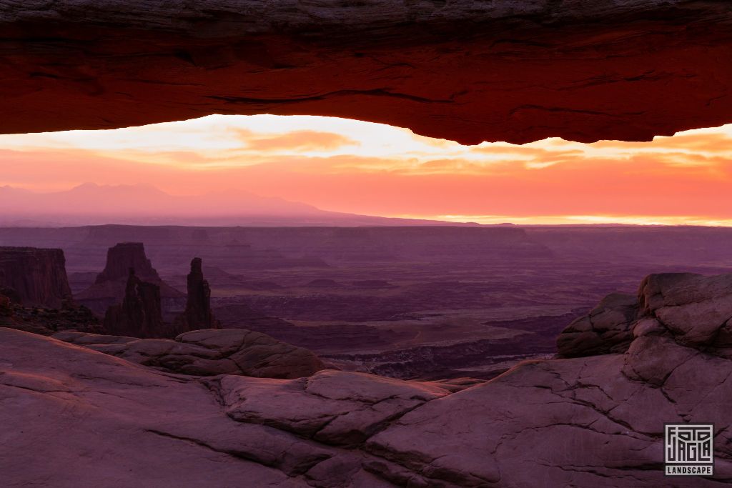 Mesa Arch in Canyonlands National Park at sunrise
Utah 2019