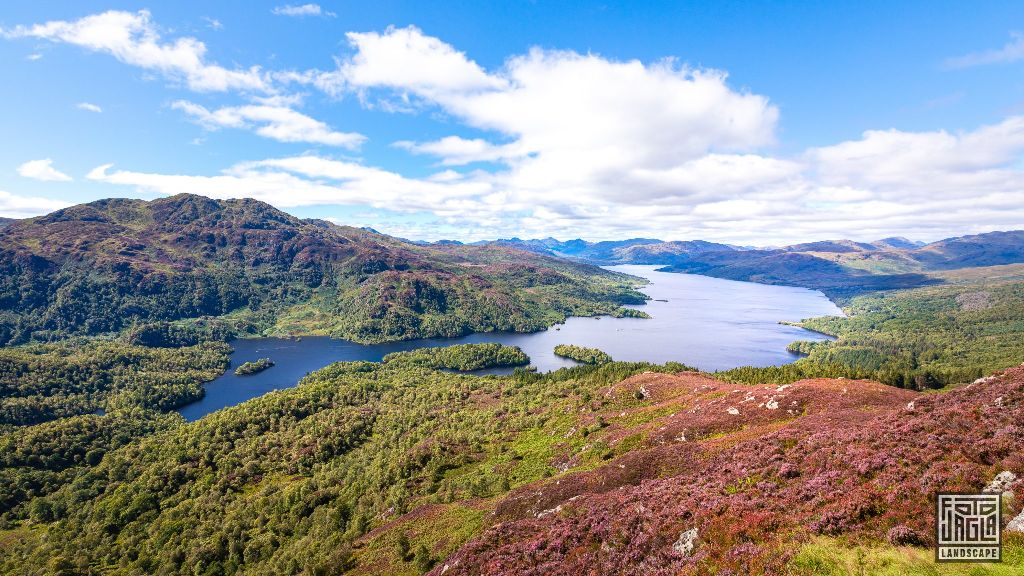 Sicht vom Ben A'an �ber Loch Katrine
Loch Lomond and The Trossachs National Park
Schottland - September 2020