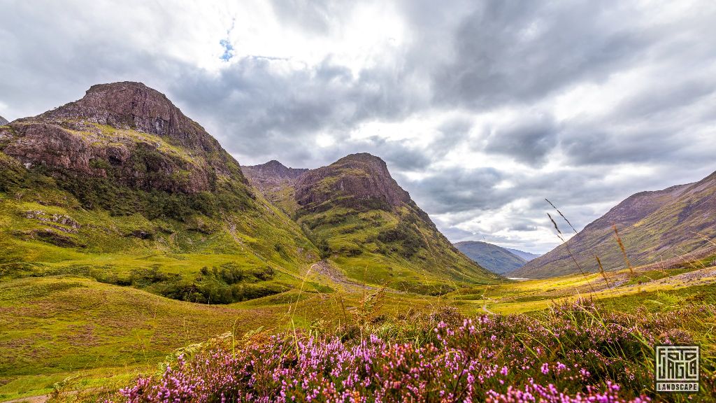 Three Sisters in Glen Coe - Die wundersch�nen Highlands
Schottland - September 2020