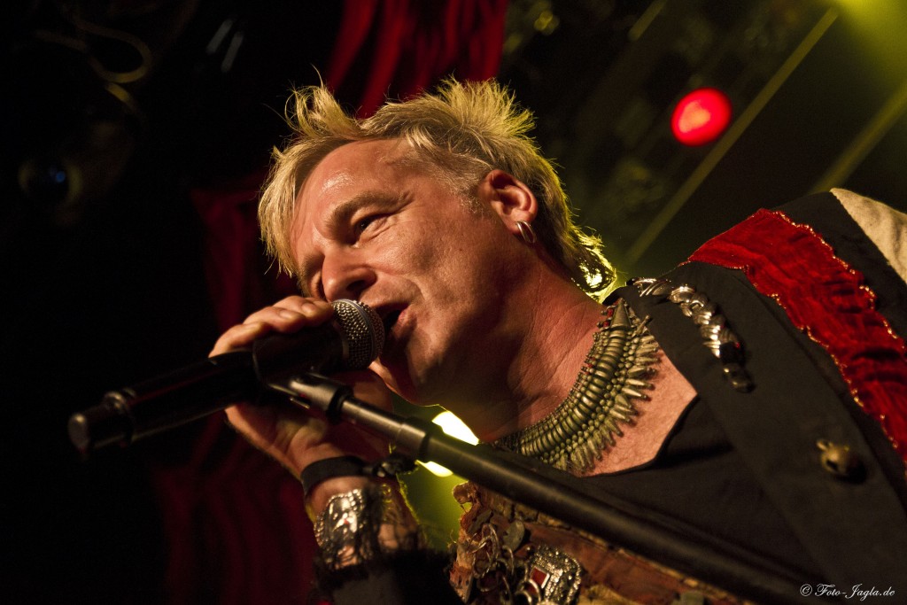 70000 Tons of Metal 2012 ::. Miami, Florida ::. In Extremo