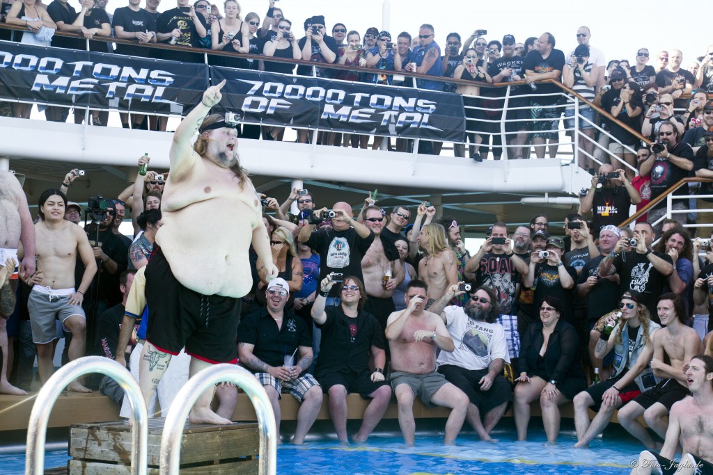 70000 Tons of Metal 2012 ::. Miami, Florida ::. Belly Flop Contest @ Pool