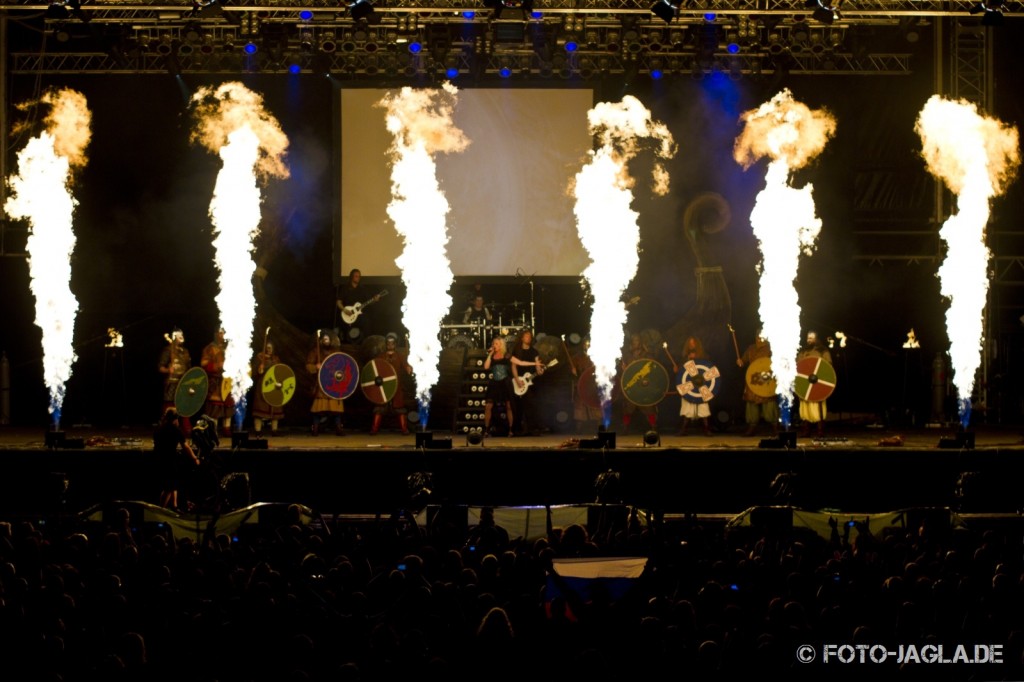 LEAVES' EYES ::. Wacken Open Air 2012