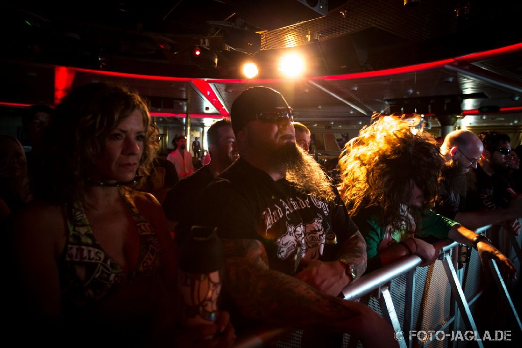 Barge To Hell 2012 ::. Abiotic