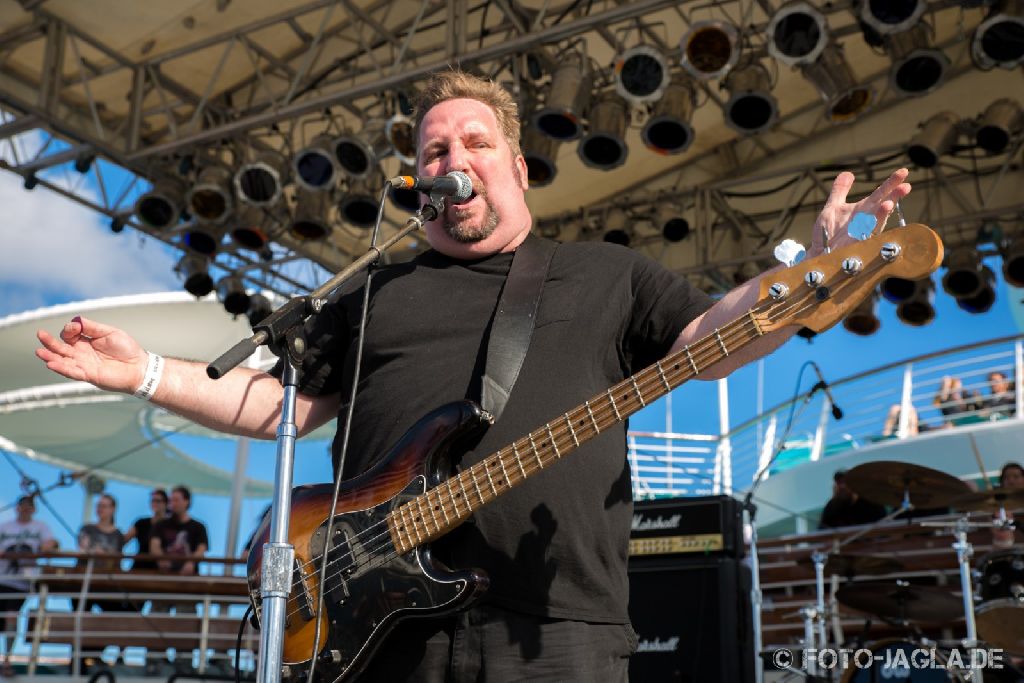 Barge To Hell 2012 ::. Sacred Reich