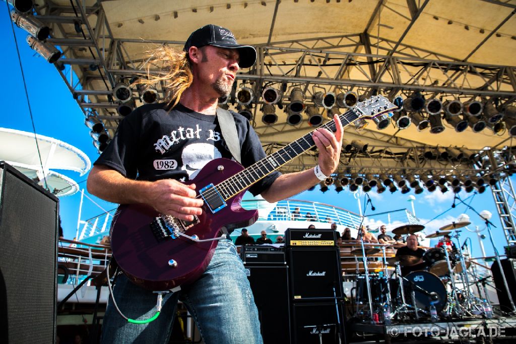 Barge To Hell 2012 ::. Sacred Reich