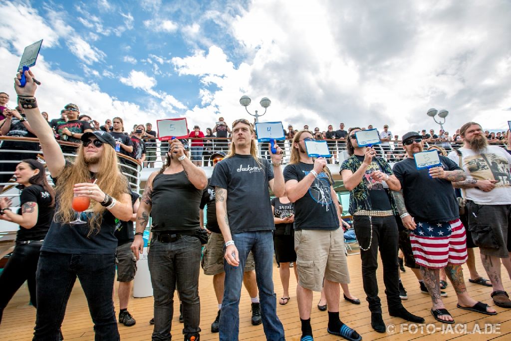 Barge To Hell 2012 ::. Belly Flop Contest Jury