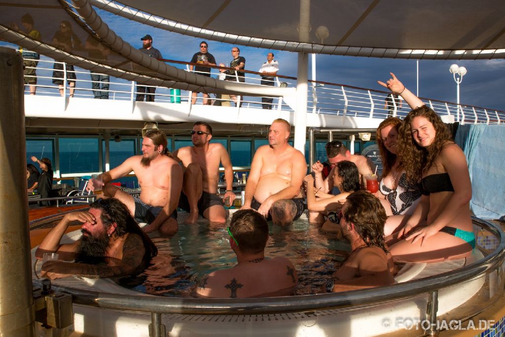 Barge To Hell 2012 ::. Whirlpool