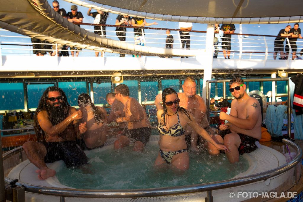 Barge To Hell 2012 ::. Whirlpool