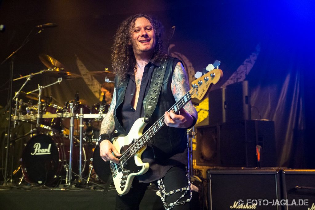 70000 Tons of Metal 2013 ::. Helloween ::. http://www.foto-jagla.de