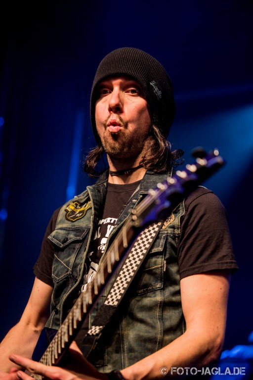 70000 Tons of Metal 2013 ::. Dragonforce ::. http://www.foto-jagla.de