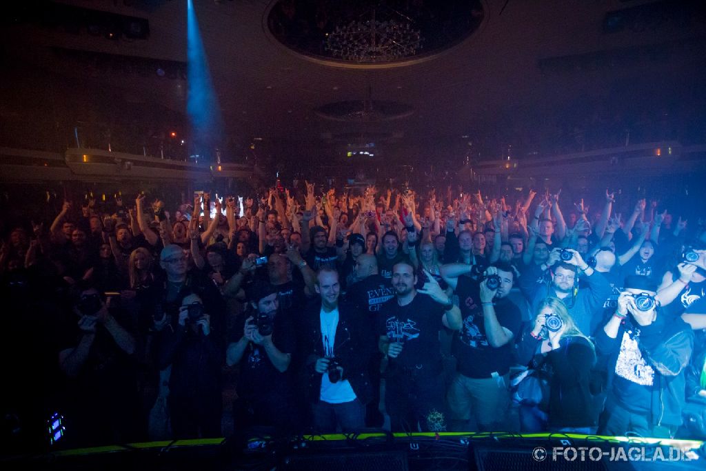 70000 Tons of Metal 2013 ::. In Flames ::. http://www.foto-jagla.de