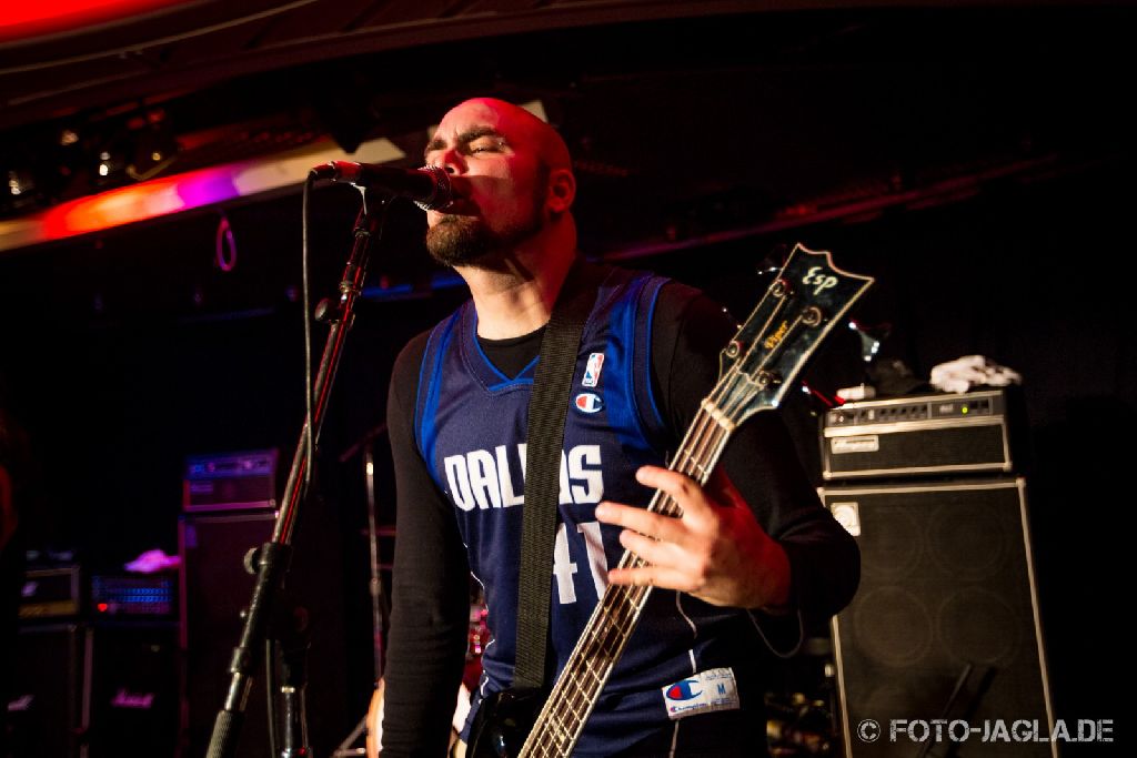 70000 Tons of Metal 2013 ::. Ektomorf ::. http://www.foto-jagla.de