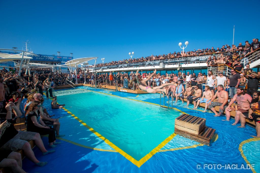 70000 Tons of Metal 2013 ::. Belly Flop Contest ::. http://www.foto-jagla.de