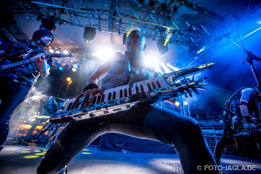 70000 Tons of Metal 2013 ::. Dragonforce ::. http://www.foto-jagla.de