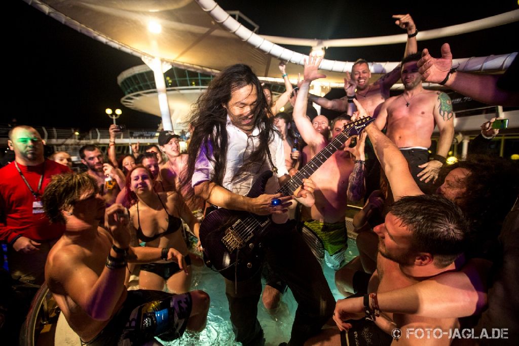 70000 Tons of Metal 2013 ::. Dragonforce ::. http://www.foto-jagla.de