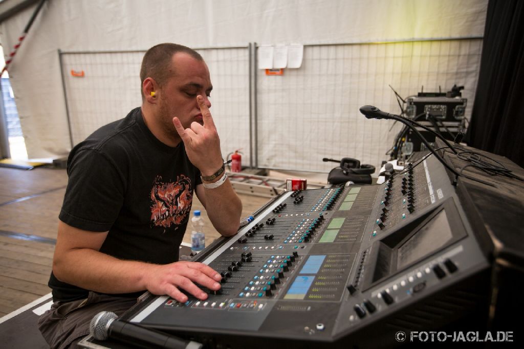 Dong Open Air 2013 ::. Act Of Worship