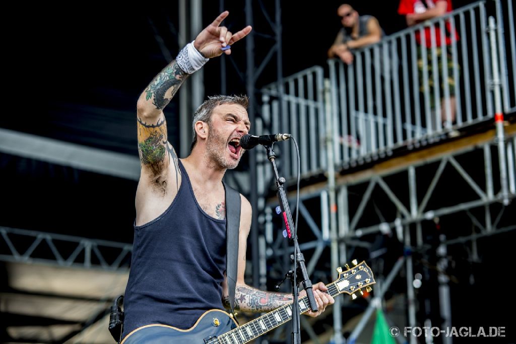 Summer Breeze 2013 ::. The Bones