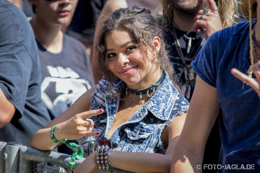 Summer Breeze 2013 ::. Girl at Orden Ogan
Madmoiselle Peachy