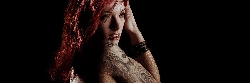 Studioaufnahmen - Foto Mietstudio Düsseldorf Eller Studioaufnahmen - Foto Mietstudio Düsseldorf Eller